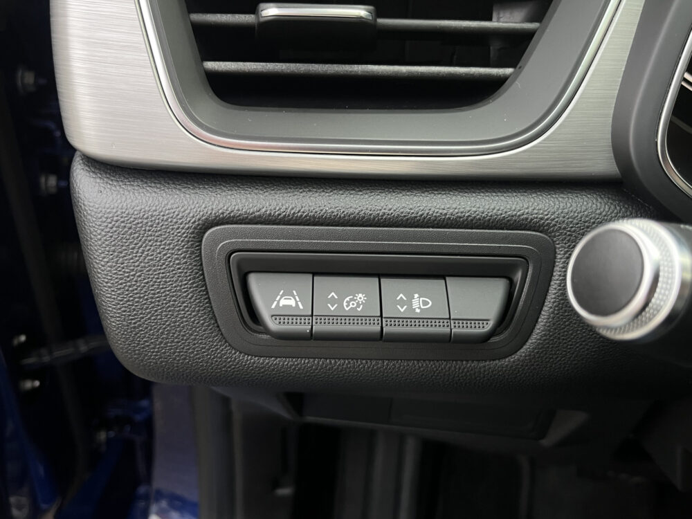 57650850-renault-captur-2020