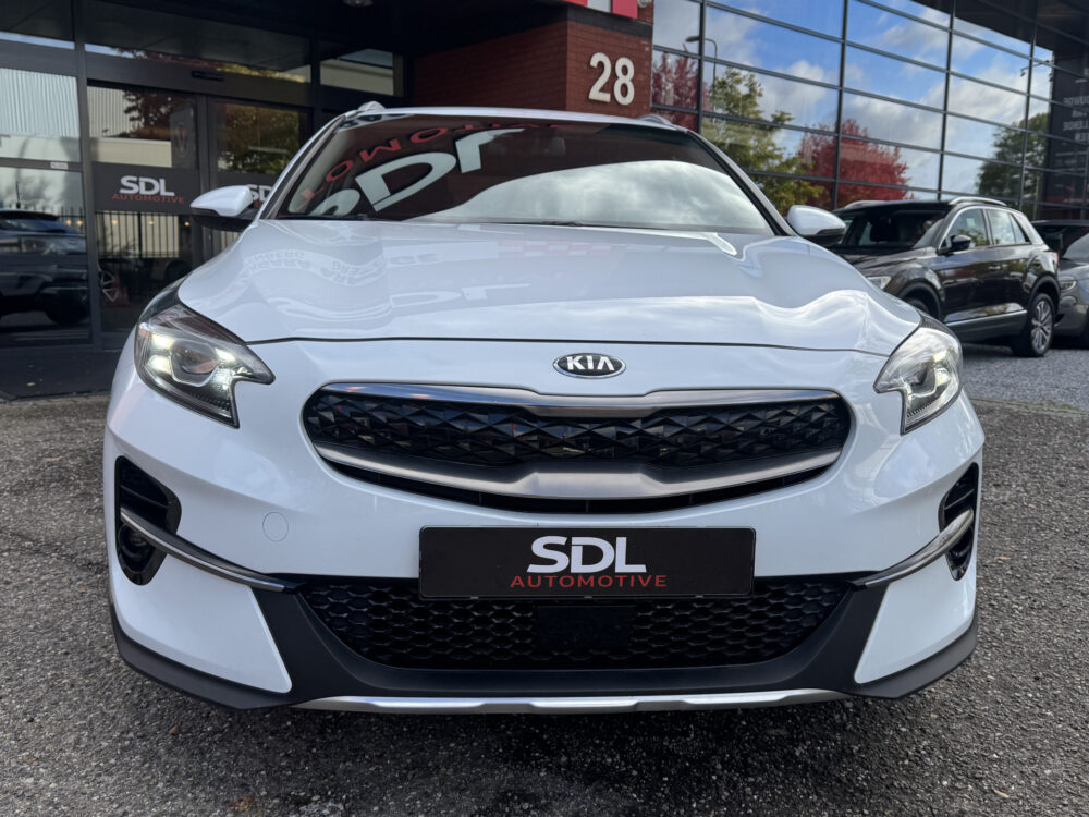 57678438-kia-xceed-2021