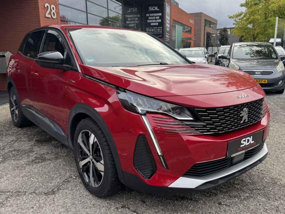 57679734-peugeot-3008-2022