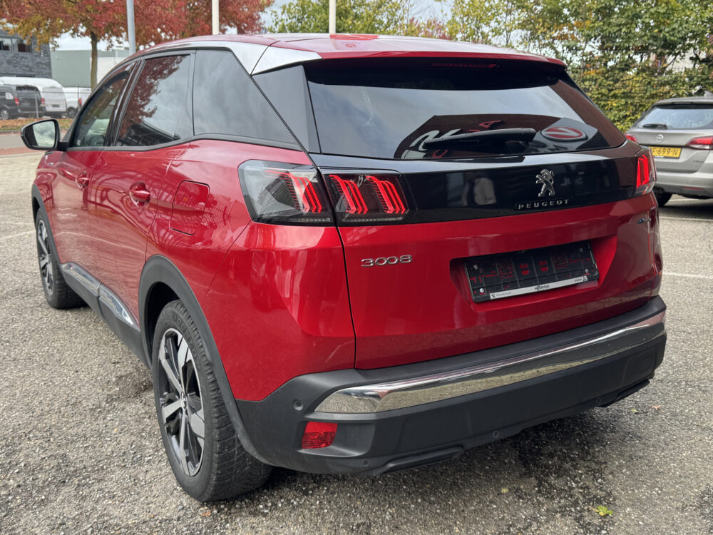 57679734-peugeot-3008-2022