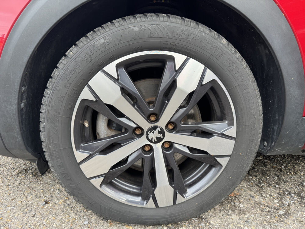 57679734-peugeot-3008-2022
