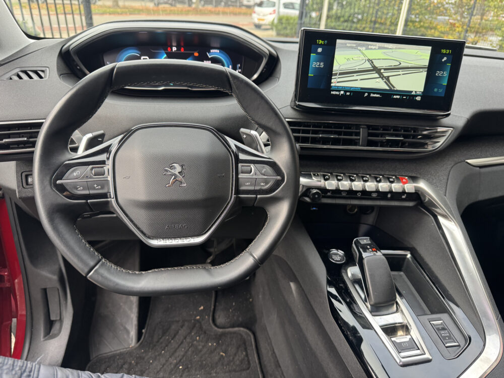 57679734-peugeot-3008-2022