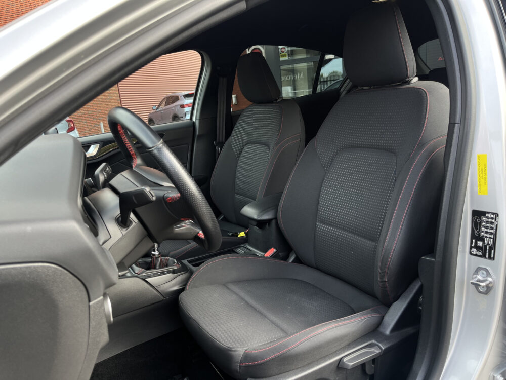 57701495-ford-focus-2019
