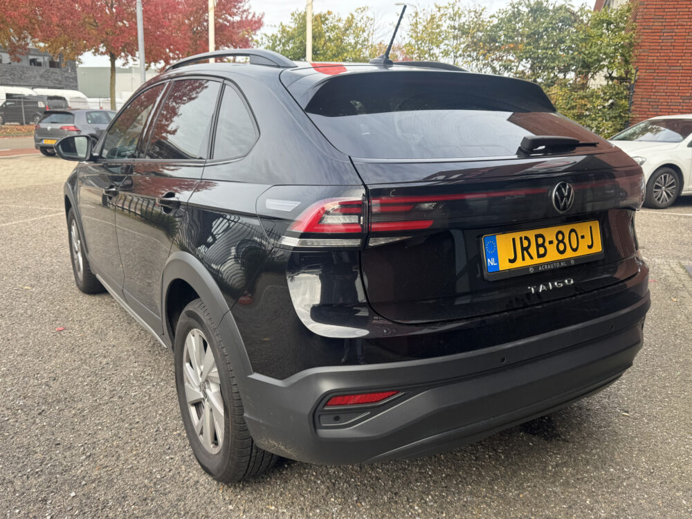 57724579-volkswagen-taigo-2023