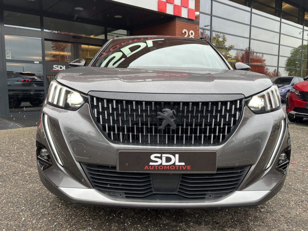 57732652-peugeot-2008-2022