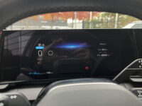 57855657-renault-megane-2023