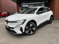 57855657-renault-megane-2023