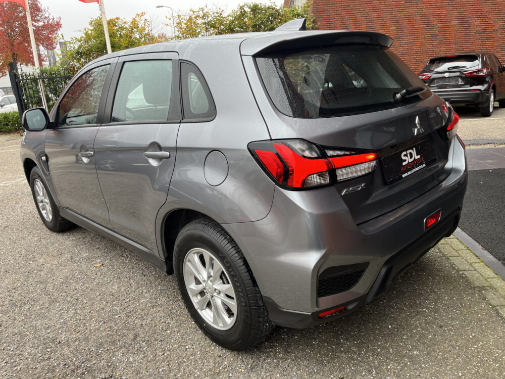 57856217-mitsubishi-asx-2019