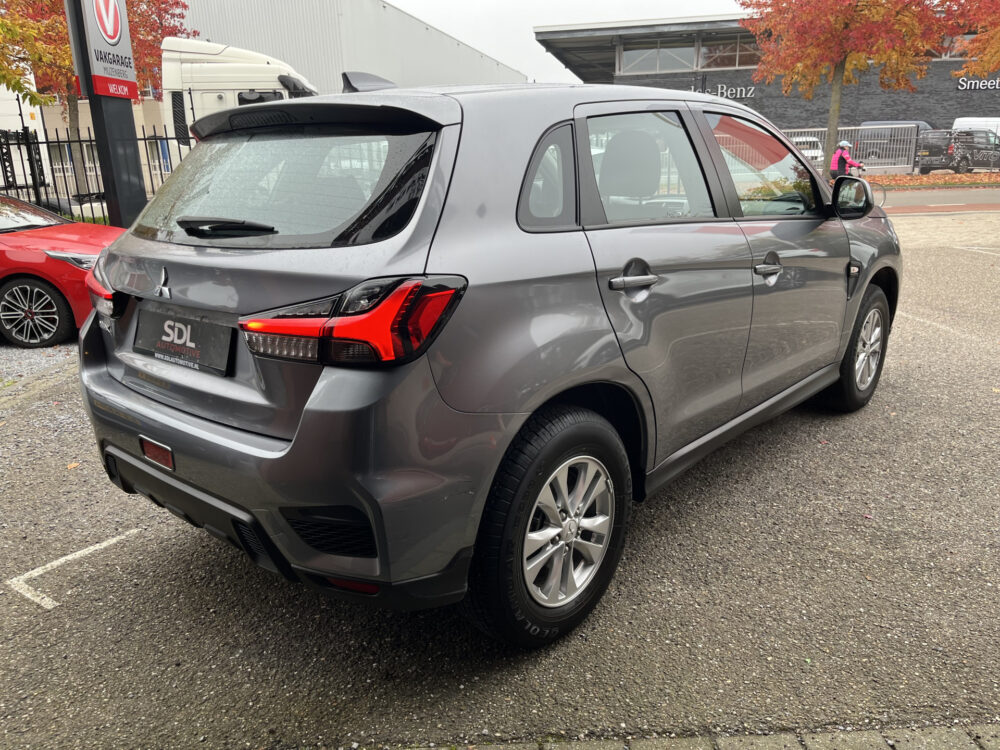 57856217-mitsubishi-asx-2019