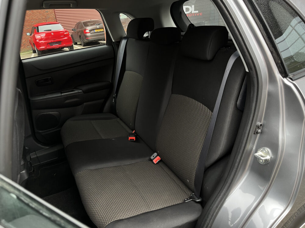 57856217-mitsubishi-asx-2019