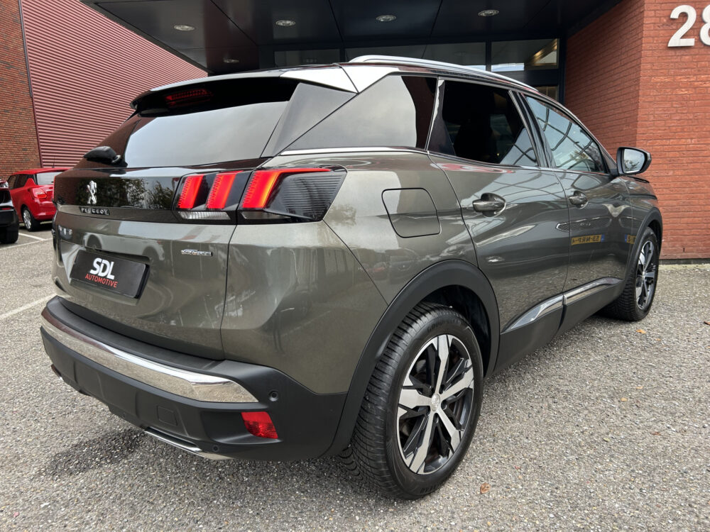 57856583-peugeot-3008-2016