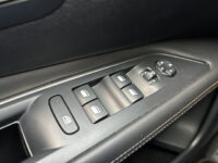 57856583-peugeot-3008-2016