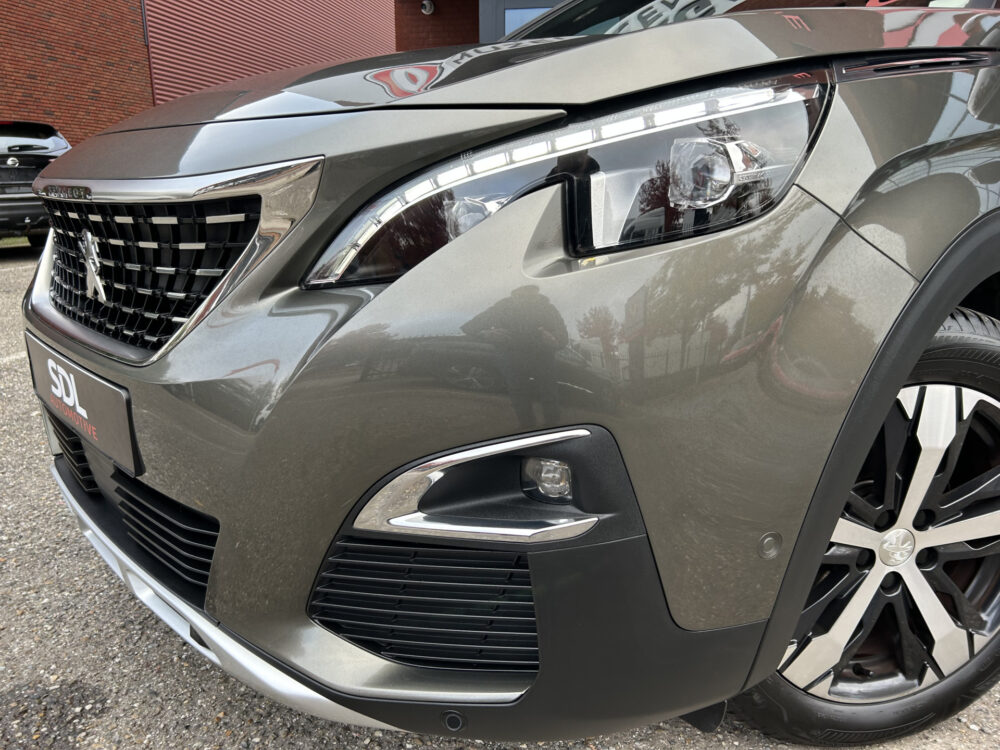57856583-peugeot-3008-2016