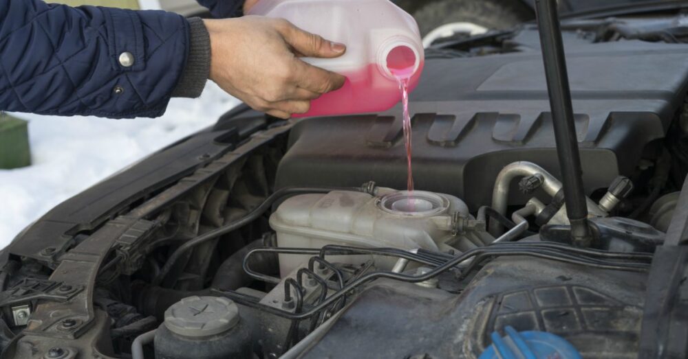 koelvloeistof bijvullen