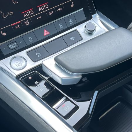 Audi e-tron P-044-PV